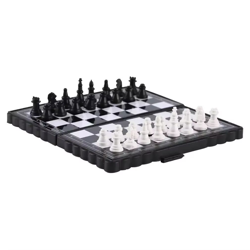 1Pc Mini Magnetic  Chess Set   - Kids Outdoor Activity Set recensie en prijs