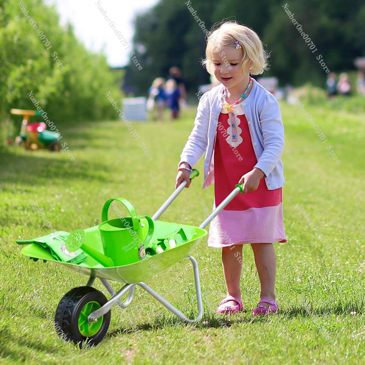 Kids Outdoor Wheelbarrow, Gree - Kids Outdoor Activity Set recensie en prijs